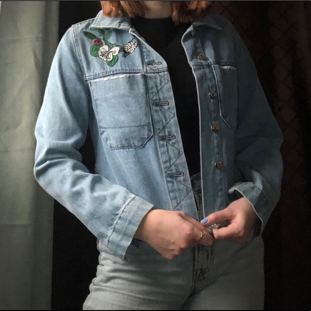 H&M embroidered Jean jacket